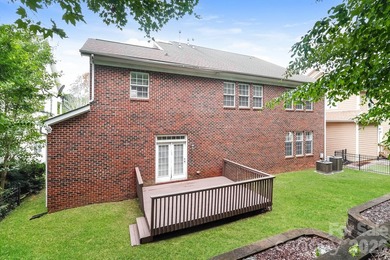 Spacious and move-in ready, this 5 bedroom, 4.5 bath Charlotte - photo 23