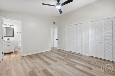 Fully renovated Windsor Forest brick ranch with modern updates - photo 24