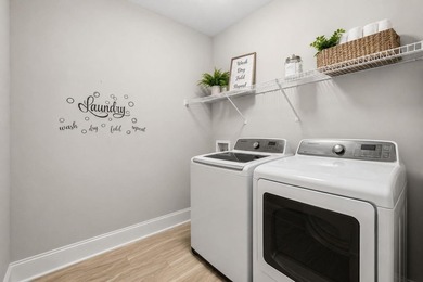 Welcome to this immaculate, move-in-ready four-bedroom, two full - photo 30