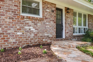 Fully renovated Windsor Forest brick ranch with modern updates - photo 30