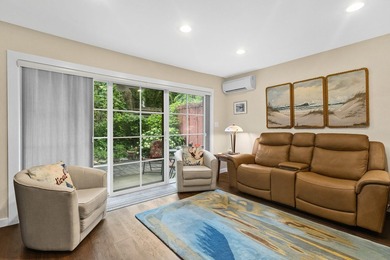 Lake Geneva Condo For Sale in Lake Geneva Wisconsin