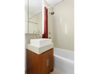 Welcome to Residence 1901 at the Caledonia, ideally situated in - photo 7