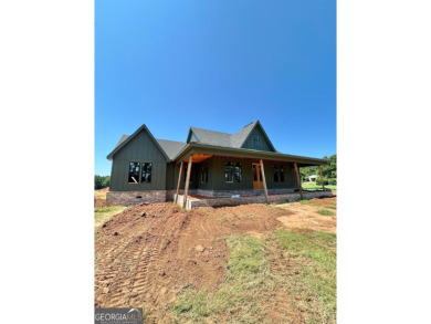 Lake Home For Sale in Madison, Georgia