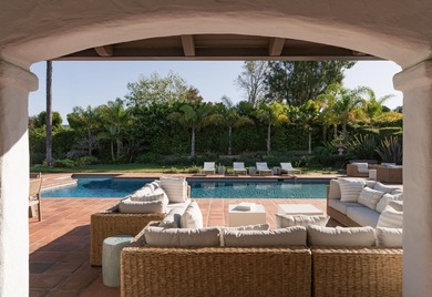 Set along a quiet lane in the foothills of Carpinteria, Casa de - photo 12