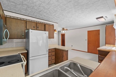 One of the most compelling opportunities on the lake! 181 feet - photo 16