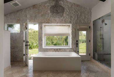 Set along a quiet lane in the foothills of Carpinteria, Casa de - photo 16