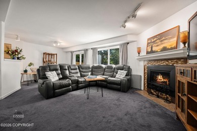 This Gorgeous 3 Bed plus office, 2.5 Bath, 2 car garage w/new - photo 7