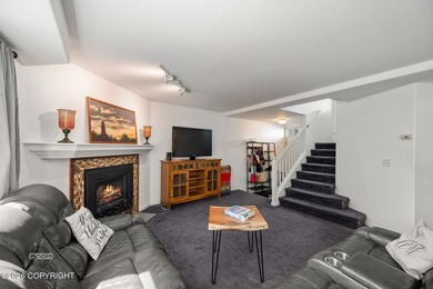 This Gorgeous 3 Bed plus office, 2.5 Bath, 2 car garage w/new - photo 9