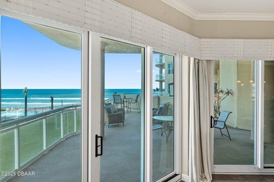 EXCEPTIONAL OCEAN VISTAS RESIDENCE WITH LUXURY LIVING + WEEKLY - photo 23