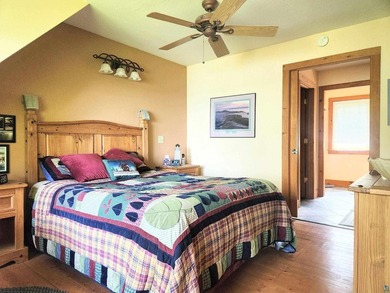 Set on approximately 220 feet of sandy Lake Superior shoreline - photo 32