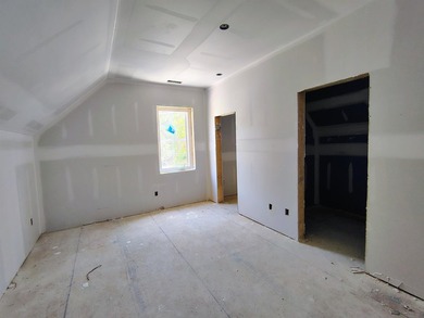 EXTREMELY RARE OPPORTUNITY to own a brand new, fully custom home - photo 43