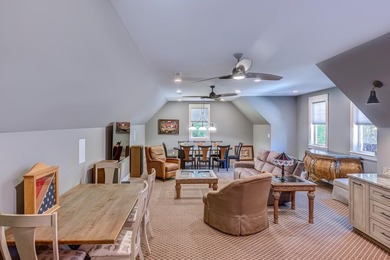 EXTREMELY RARE OPPORTUNITY to own a brand new, fully custom home - photo 45