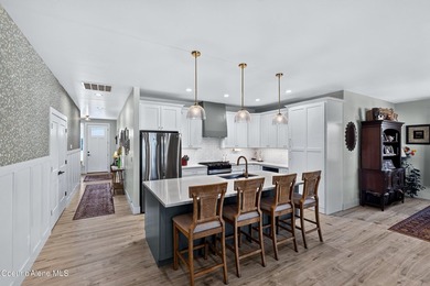 It's perfect Idaho Living! Timeless architecture meets modern - photo 6