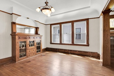 Located in one of Bay View's most desirable neighborhoods, this - photo 2