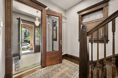 Nestled in leafy East Lakeview is this iconic 5 BR/4.1 BA - photo 5