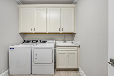 Your Coastal Paradise Awaits! For the buyer that is looking for - photo 11