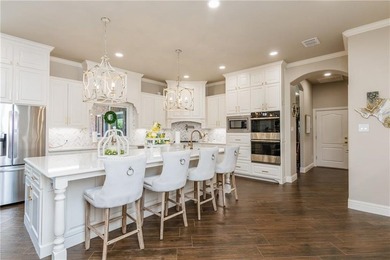 THIS HOME COMBINES STYLE, SPACE, AND SOPHISTICATION-READY TO - photo 3