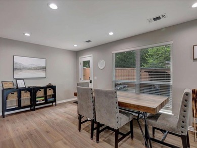 Lakefront Luxury Meets Laid-Back Living! Welcome to your dream - photo 12