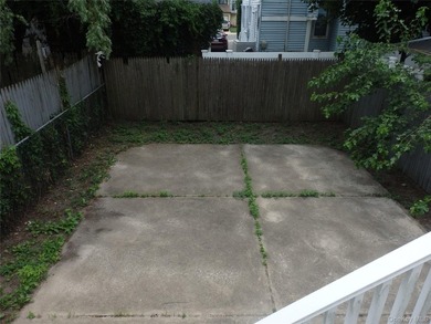 Welcome to your semi-attached 3 Bed, 2 Bath home offering - photo 13