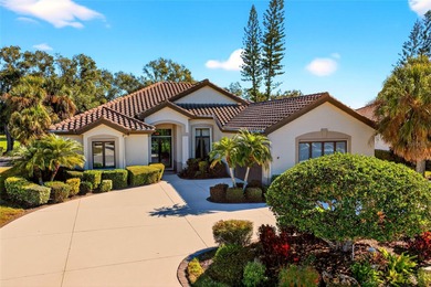 Elegant Golf Course Retreat in Rosedale Golf & Country Club -