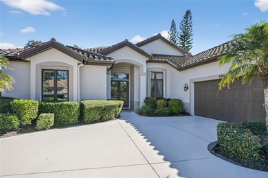 Elegant Golf Course Retreat in Rosedale Golf & Country Club -