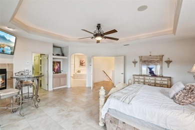 ***Stunning Luxury Equestrian Estate on 10.6 Private Acres - - photo 26