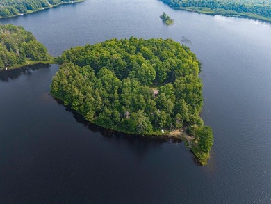 Your own private island-like paradise! Nestled on a peninsula - photo 32