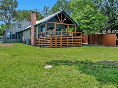 Lakefront Luxury Meets Laid-Back Living! Welcome to your dream - photo 38