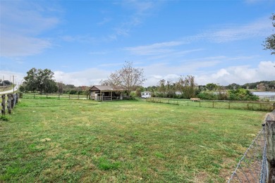 ***Stunning Luxury Equestrian Estate on 10.6 Private Acres - - photo 45