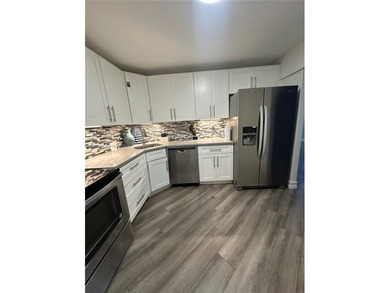 Little Maule Lake Condo For Sale in Aventura Florida