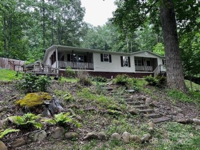 Lake Home For Sale in Hendersonville, North Carolina