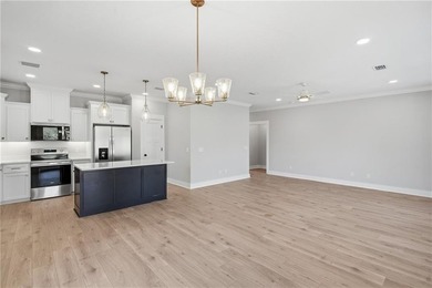 This beautiful 3 bedroom, 2 bathroom home with a double garage - photo 11