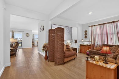 Hurry don't miss out on this upgraded Meritage Onyx model in - photo 11
