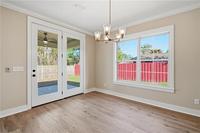 This beautiful 3 bedroom, 2 bathroom home with a double garage - photo 14
