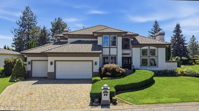 Exceptional, custom home located within the prestigious - photo 3
