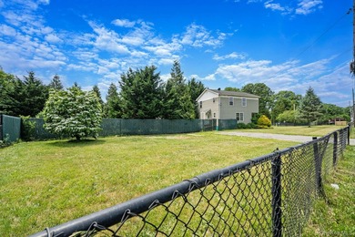 Welcome to 86 Eleanor Avenue, a 3-bedroom, 2-bath Colonial - photo 23