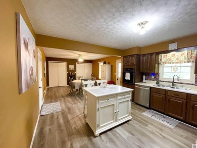 Welcome to beautiful 401 Centennial Drive: a spacious brick - photo 23