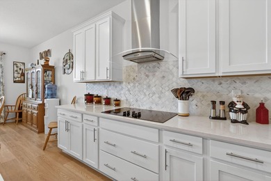 Hurry don't miss out on this upgraded Meritage Onyx model in - photo 24