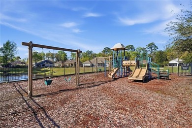 This beautiful 3 bedroom, 2 bathroom home with a double garage - photo 43