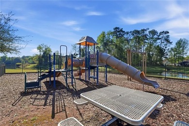 This beautiful 3 bedroom, 2 bathroom home with a double garage - photo 44