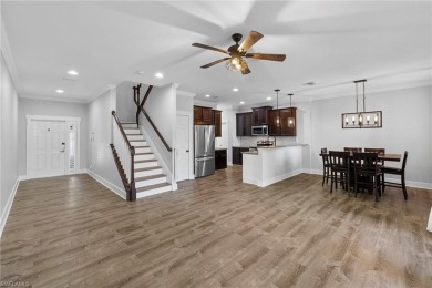 Lake Townhome/Townhouse For Sale in Fort Myers, Florida