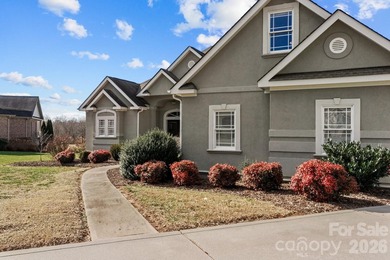 Welcome to 543 Muirfield Way, a stunning residence nestled - photo 4