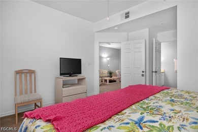 Welcome to this beautifully furnished 3-bedroom, 2-bath - photo 13