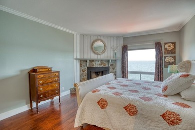Experience refined waterfront living in this beautifully updated - photo 16