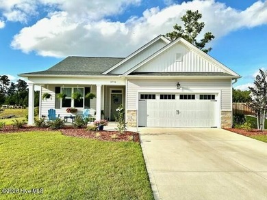 Lake Home For Sale in Bolivia, North Carolina