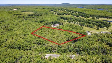 Rare opportunity to own 5 private acres in York with extensive - photo 2
