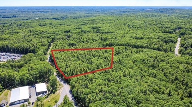 Rare opportunity to own 5 private acres in York with extensive - photo 3