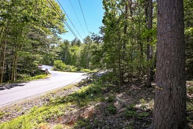 Rare opportunity to own 5 private acres in York with extensive - photo 6