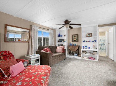 STUNNING BAY VIEWS! Enjoy your private picnic area overlooking - photo 12