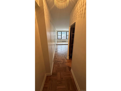This bright and airy studio apartment is located in a quiet - photo 3